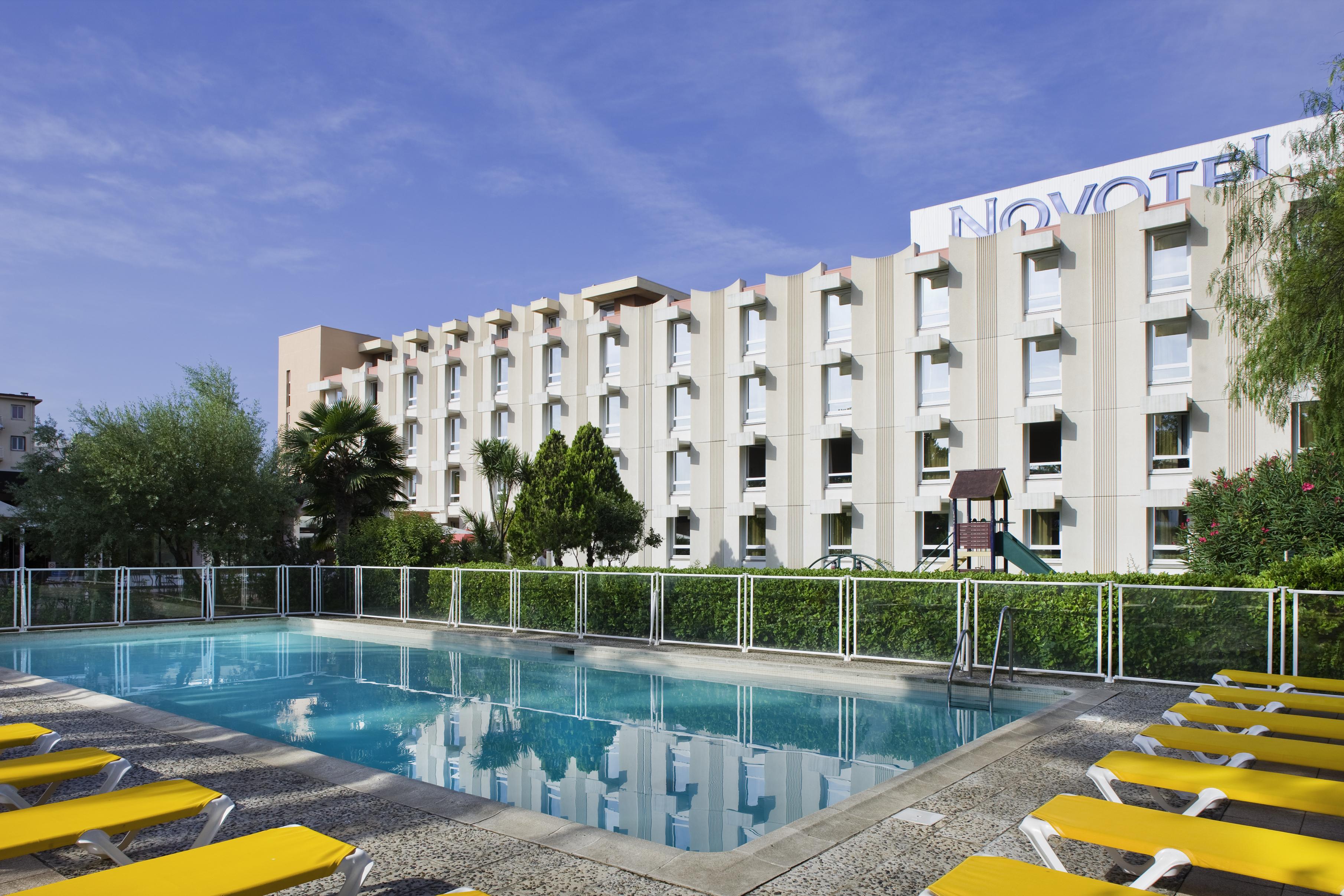 Novotel Nice Aeroport Cap 3000 Сен-Лоран-дю-Вар Екстериор снимка