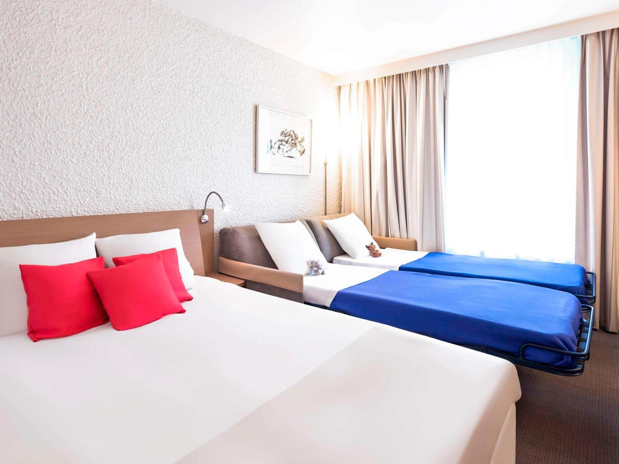 Novotel Nice Aeroport Cap 3000 Сен-Лоран-дю-Вар Екстериор снимка